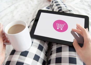 Czy unijna plastikowa rewolucja zmieni branżę ecommerce?