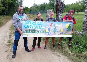 Mniej plastiku w polskich górach, dzięki Credit Agricole – zakończył się 8. etap akcji Górska Odyseja