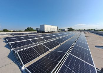 Sklepy Kaufland z panelami fotowoltaicznymi