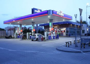 Moya stawia na ekologiczną czystość stacji paliw
