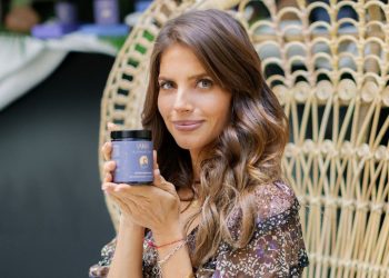 Marka naturalnych kosmetyków znanej aktorki trafi do sieci Kontigo