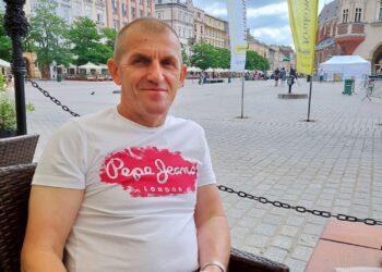 „Jestem pasjonatem, uważam, że kura powinna mieć wolność” – mówi Sławomir Szerszeń, właściciel Ekojajko