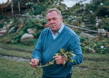 „W osiągnięciu sukcesu pomógł mi upór i bardzo dobra znajomość ziół” – mówi Mirosław Angielczyk, Dary Natury