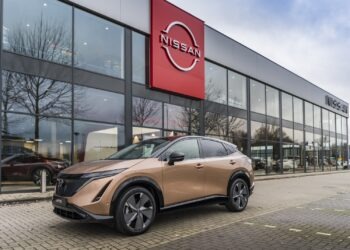 Nissan wprowadza szybkie stacje ładowania elektryków. W całej Europie