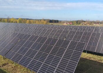 Siedem nowych projektów fotowoltaicznych w portfelu PGE