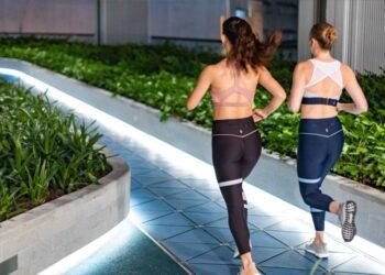 Ta rewolucyjna podłoga zamienia kroki w energię elektryczną