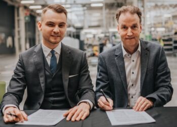 W Jaworze powstanie bocznica kolejowa dla Mercedesa