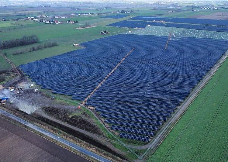 Farma solarno-wiatrowa Kleczew Solar & Wind / Fot. mBank
